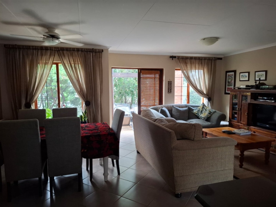 3 Bedroom Property for Sale in Hillside Free State